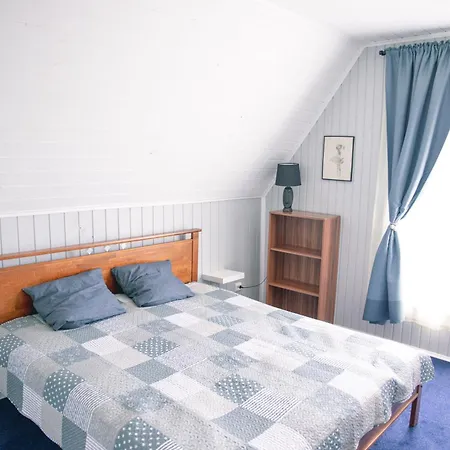 Baurine Puhkemaja * Aseri