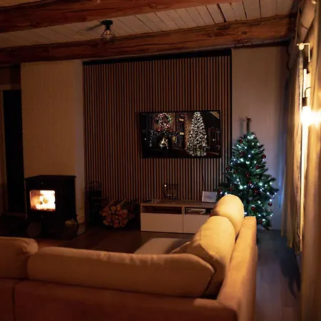 Baurine Puhkemaja * Aseri