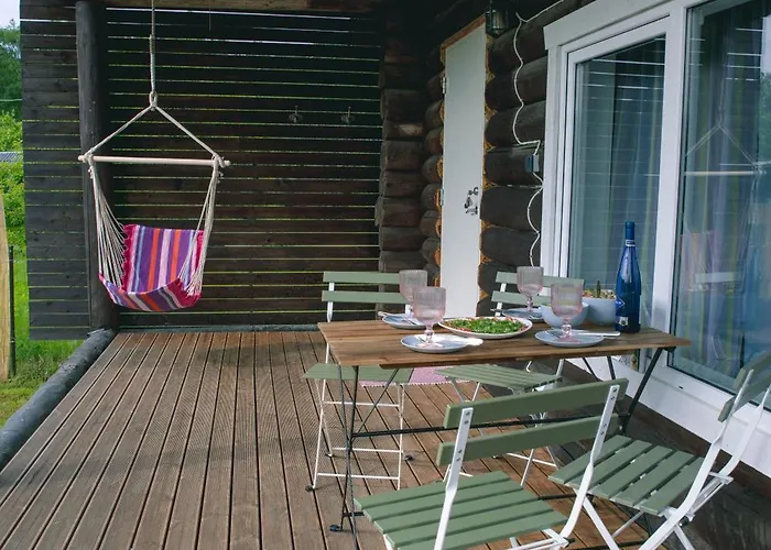 Baurine Puhkemaja * Aseri